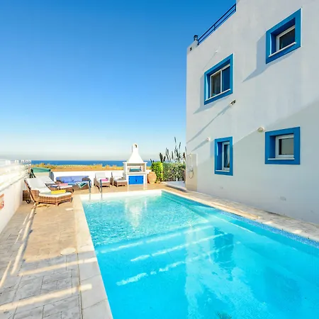 Bella Villa