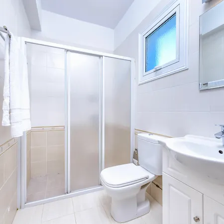Bella Villa Paralimni